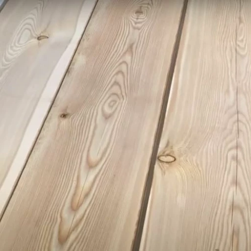 Доска террасная лиственница гладкая 28*190*4000, сорт Э (0,76м2)